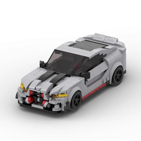 BMW M4 CSL | 371PCS