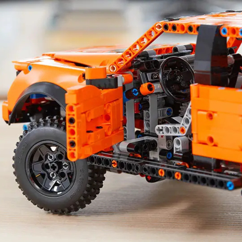 Compre Junto OffRoad | Land Rover Defender + Ford Raptor F-150