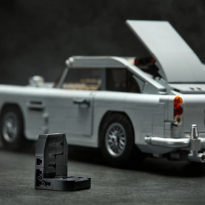 James Bond - Aston Martin DB5 | 1295PCS